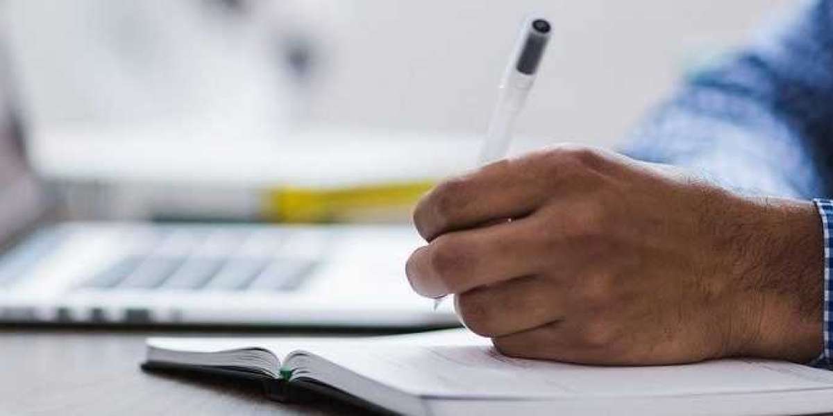 Struggling with Nursing Assignments? Here's the Best Help Available in Australia