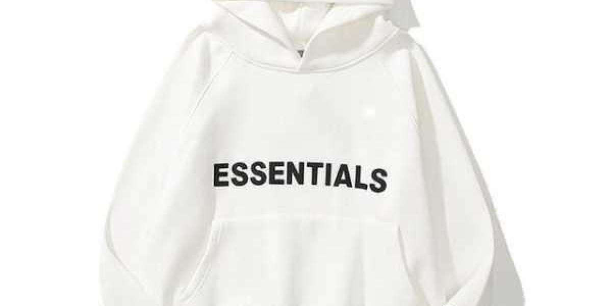 Essentials Pullover Hoodie – Cozy, Sleek & Perfect for Every Day
