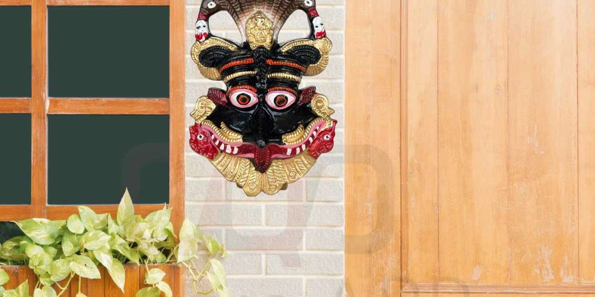 घर में लाएं शुभता और सुरक्षा – Salvusestore का keertimukha नरसिंह वॉल हैंगिंग