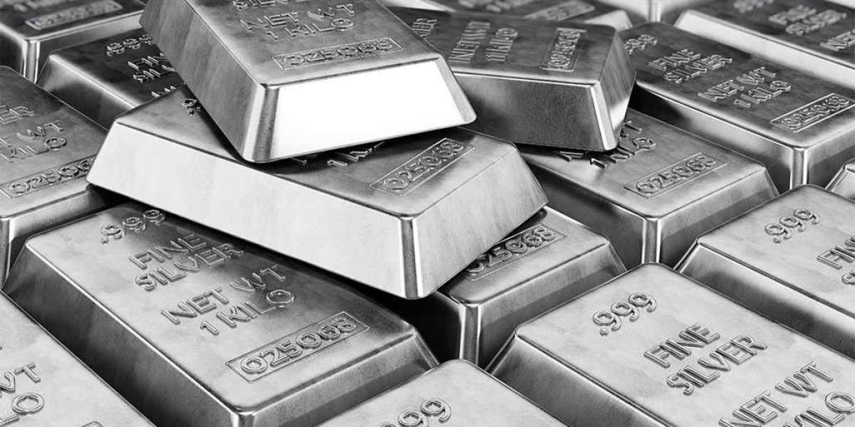Top Benefits of Buying Silver Over Gold