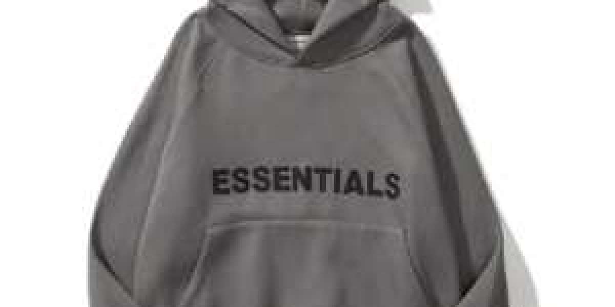 Fear of God Essentials Hoodie – Timeless Urban Vibes