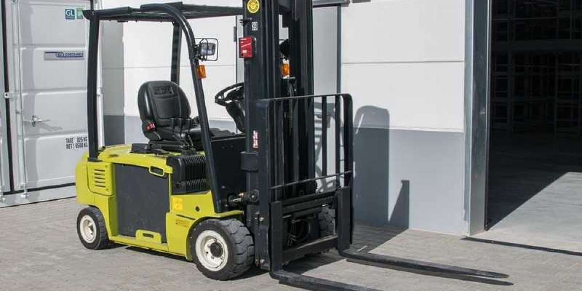 Top 10 Factors to Consider When Buying Industrial Tyres