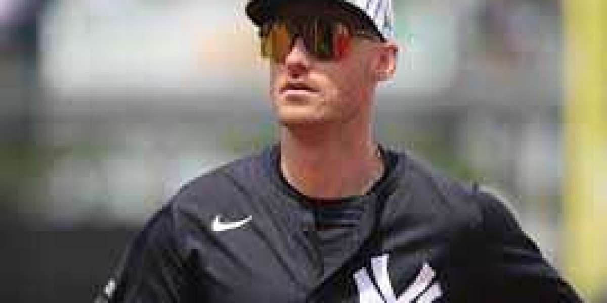 Refreshing York Yankees vs. Texas Rangers: Collection preview